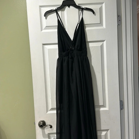 ReVamped Maxi Dress - Picture 5 of 12